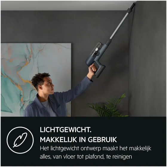 AEG 7000 Ultimate (AP71UB14DB) Blauw