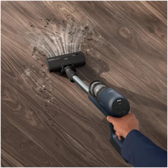 AEG 7000 Ultimate (AP71UB14DB) Blauw