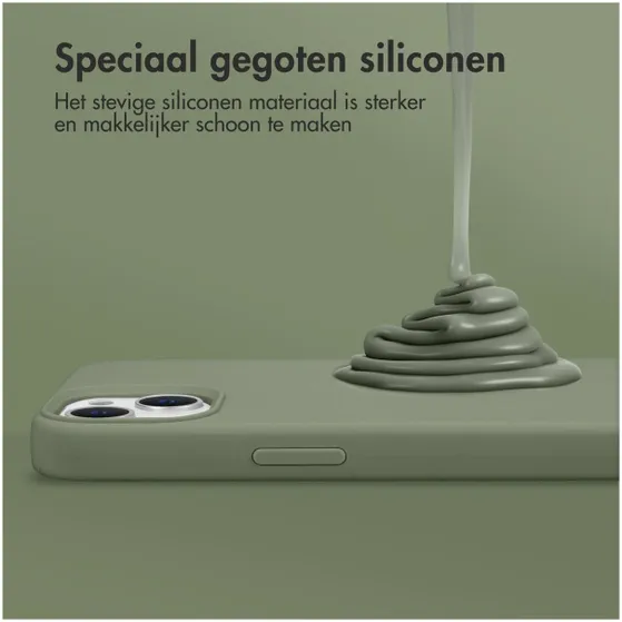 Accezz Liquid Silicone Backcover met MagSafe iPhone 16 Lichtgroen