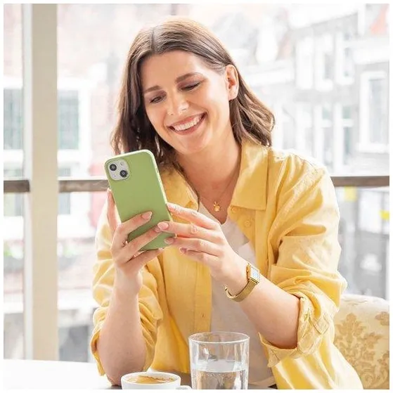 Accezz Liquid Silicone Backcover Samsung Galaxy S23 Ultra Groen