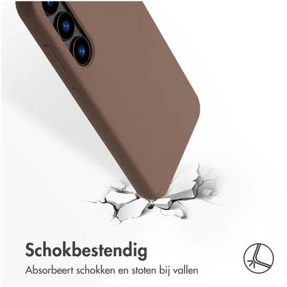 Accezz Liquid Silicone Backcover met MagSafe voor Samsung Galaxy S23 Lichtbruin
