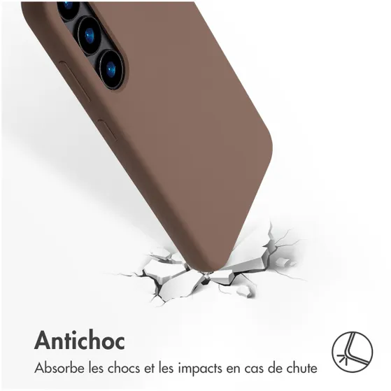 Accezz Liquid Silicone Backcover met MagSafe voor Samsung Galaxy S23 Lichtbruin