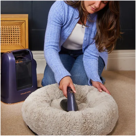 Russell Hobbs Steam Genie Maestro Handheld Steamer