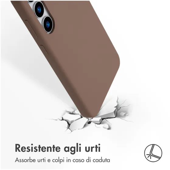 Accezz Liquid Silicone Backcover met MagSafe voor Samsung Galaxy S24 Plus Lichtbruin