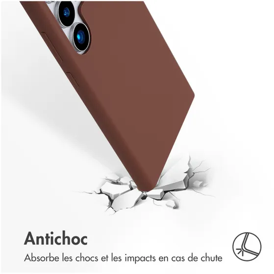 Accezz Liquid Silicone Backcover met MagSafe voor Samsung Galaxy S24 Ultra Bruin