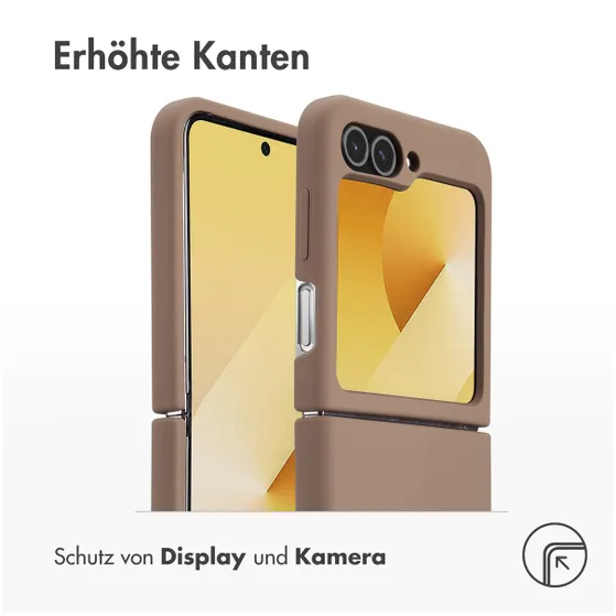 Accezz Liquid Silicone Backcover met MagSafe voor Samsung Galaxy Z Flip 6 Lichtbruin