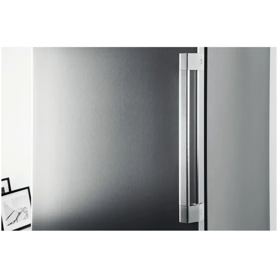 Whirlpool UW8 F2C XBI N 2 Zilver