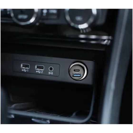 Trust MAXO 38W Car Charger