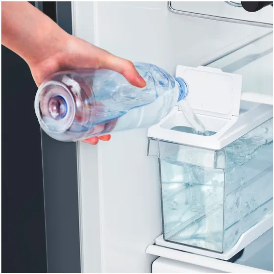 Hisense RS694N4TFE Zwart