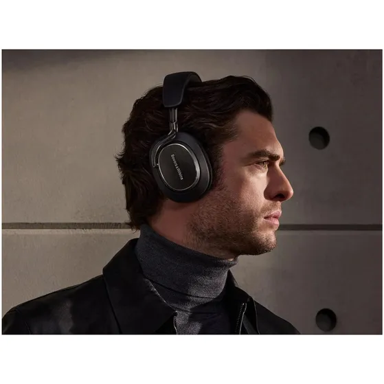 Bowers & Wilkins Px8 S2 Zwart