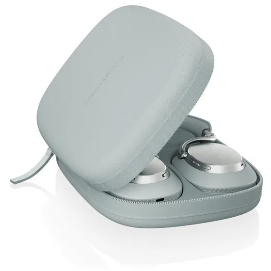 Bowers & Wilkins Px8 S2 Lichtblauw