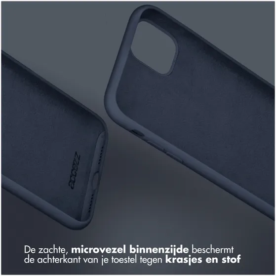 Accezz Liquid Silicone Backcover voor Samsung Galaxy S25 Plus Donkerblauw