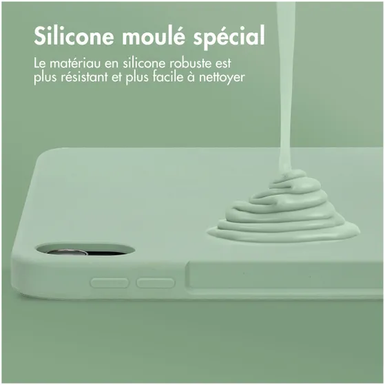 Accezz Liquid Silicone Backcover met penhouder iPad Air 5 (2022) / Air 4 (2020) Groen