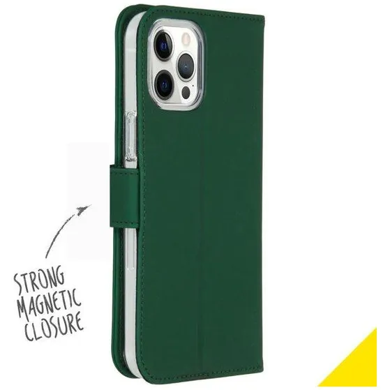 Accezz Wallet Softcase Bookcase iPhone 12 Pro Max Groen