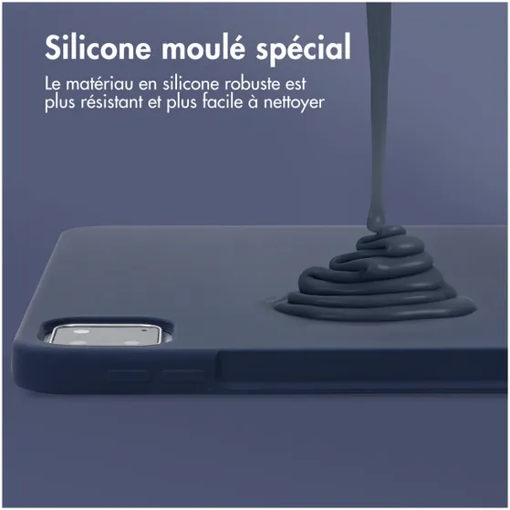 Accezz Liquid Silicone Backcover met penhouder iPad Pro 11 (2018 - 2022) Donkerblauw