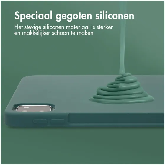 Accezz Liquid Silicone Backcover met penhouder iPad Pro 11 (2018 - 2022) Donkergroen
