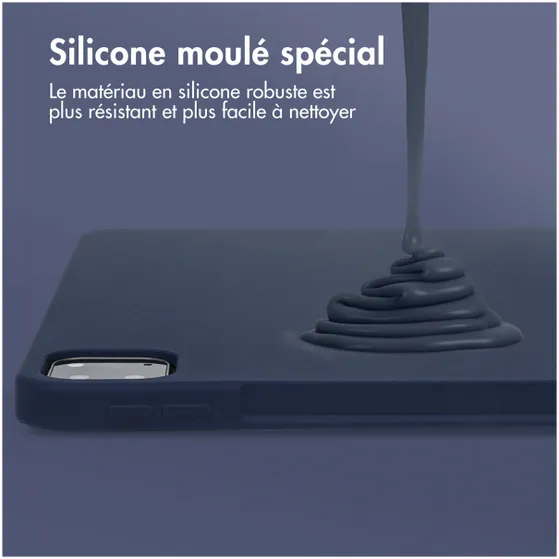Accezz Liquid Silicone Backcover met penhouder iPad Pro 12.9 (2022) / Pro 12.9 (2021) / Pro 12.9 (2020) Donkerblauw
