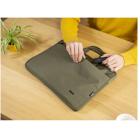 Trust Primo Universele 70W-laptopoplader Zwart