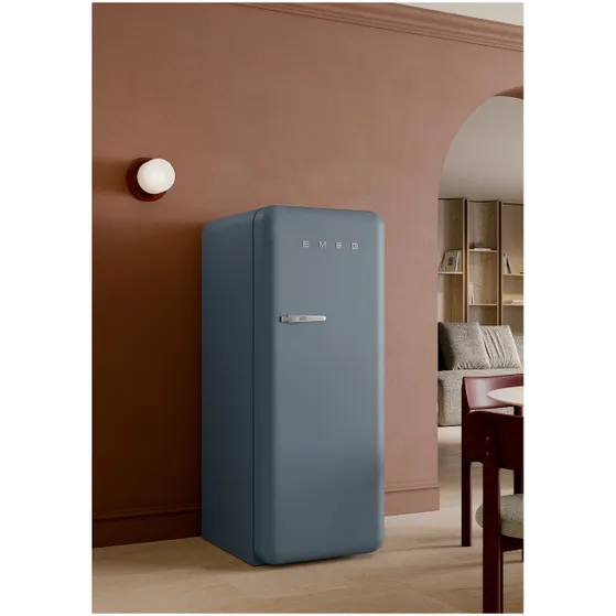 Smeg FAB28RSBM6 Lichtblauw