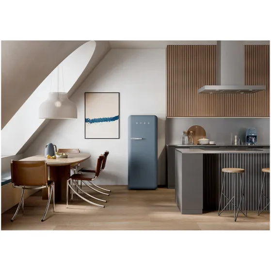 Smeg FAB28RSBM6 Lichtblauw