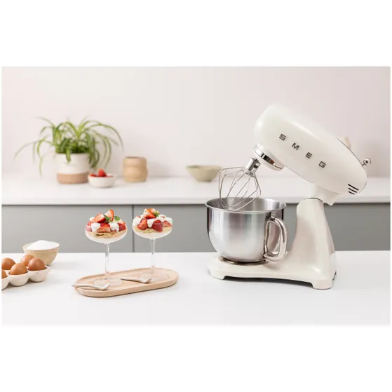 Smeg SMF05CREU Creme