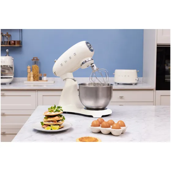 Smeg SMF05CREU Creme