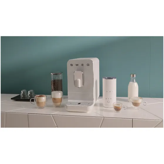 Smeg MFF02WHMEU Wit