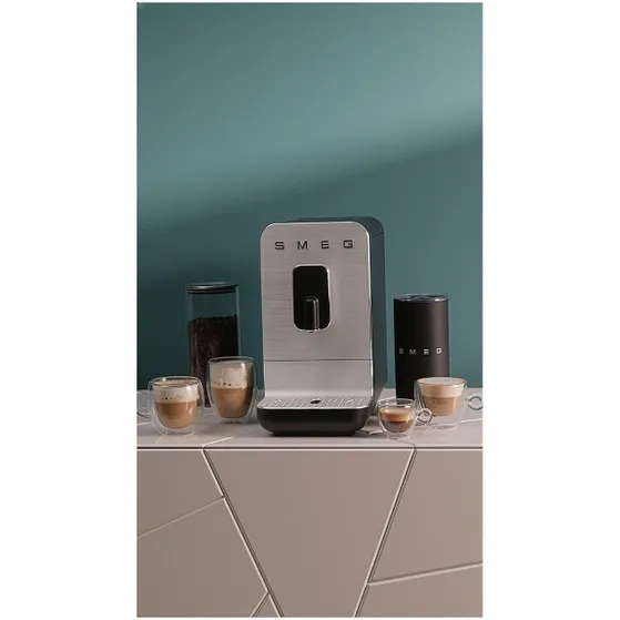 Smeg MFF02BLMEU Zwart