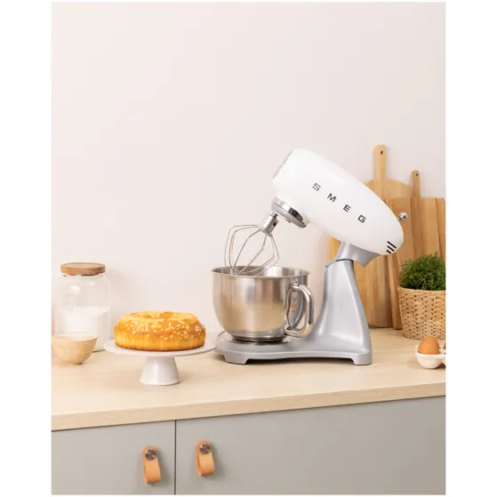 Smeg SMF04WHEU Wit