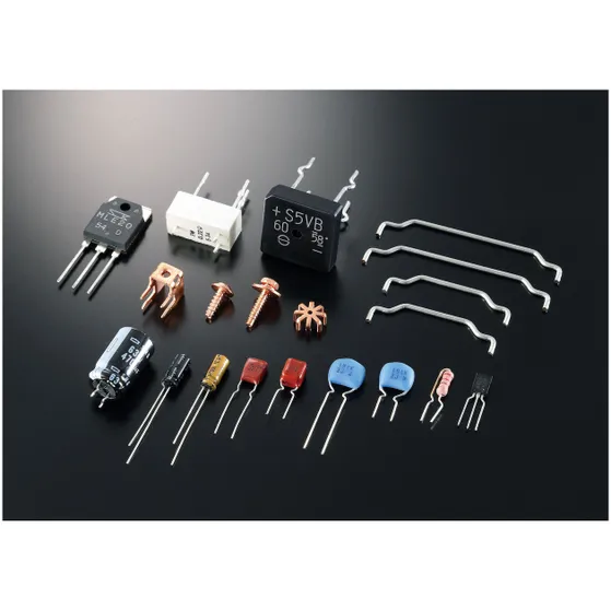 Yamaha AS-701 Zilver