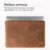 Accezz Leather hoes voor MacBook 15 inch Lichtbruin