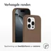 Accezz Liquid Silicone Backcover met MagSafe iPhone 16 Pro Max Lichtbruin