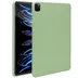 Accezz Liquid Silicone Backcover met penhouder iPad Pro 12.9 (2022) / Pro 12.9 (2021) / Pro 12.9 (2020) Groen