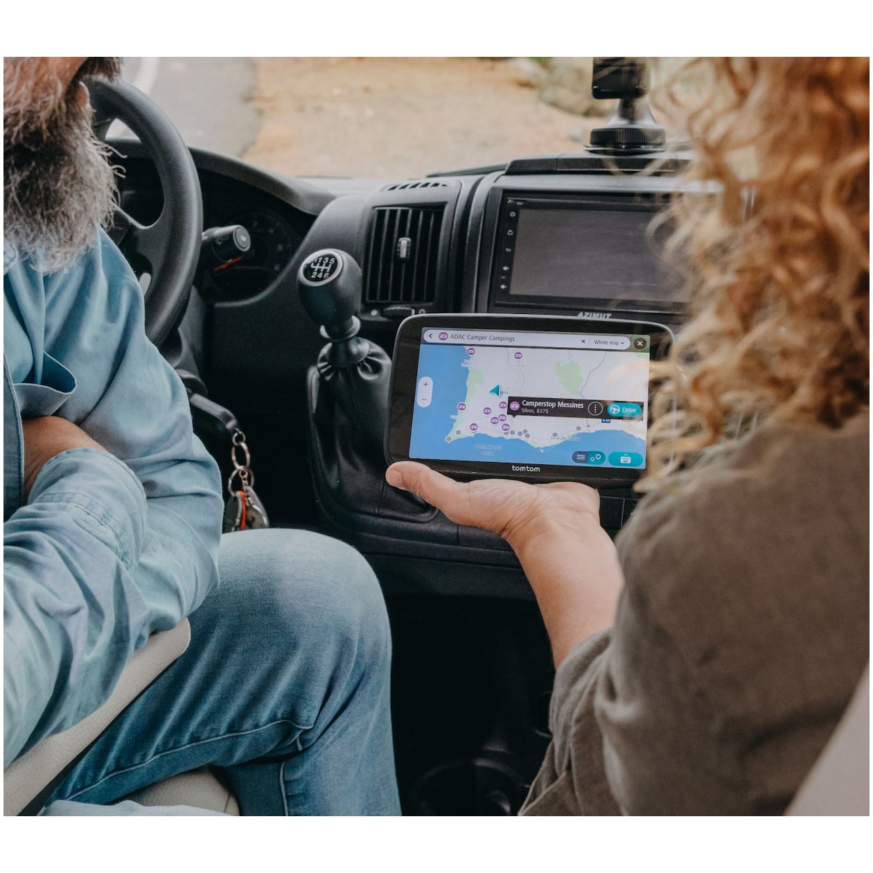 TomTom GO Camper Max Wereld Premium Pack Autonavigatie Zwart, foto 3
