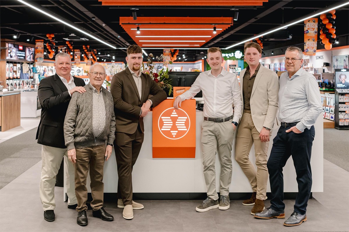 Mensen van Expert Uden