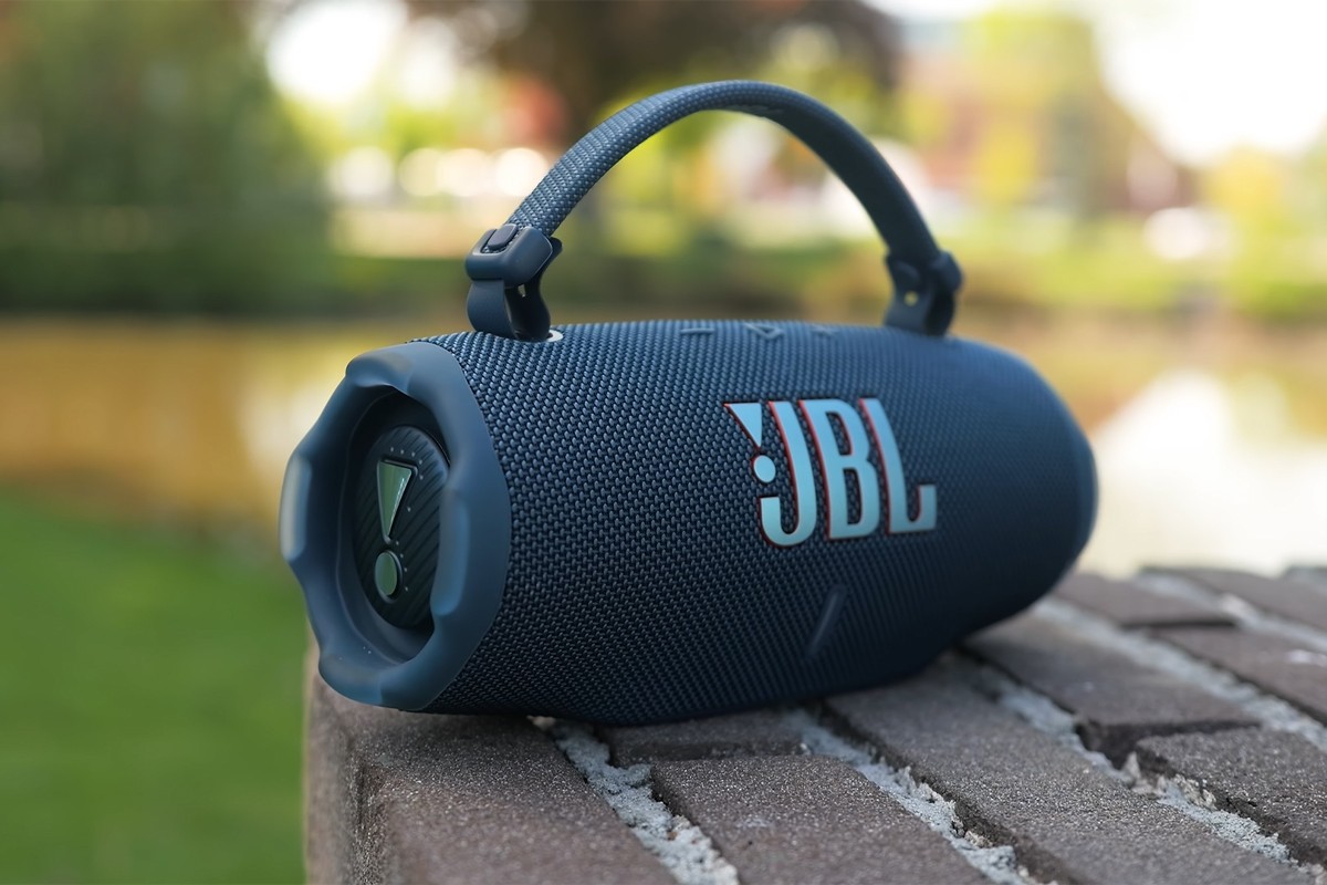 JBL Charge 6