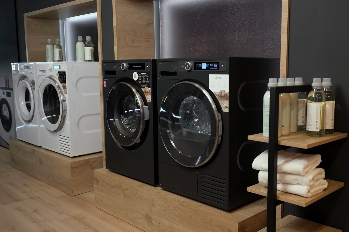 ASKO T509HRG opgesteld in een showroom.
