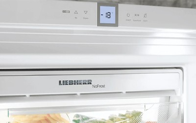 Hoe maak je een vriezer schoon?